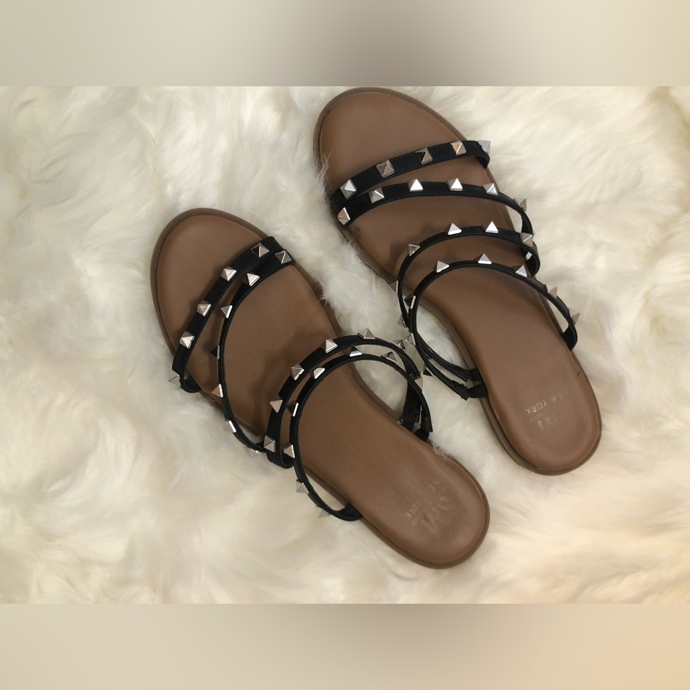 Black studded sandals size 9